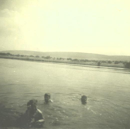 beim baden im main 1959